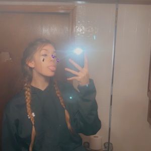 Meet your Posher, Liberty